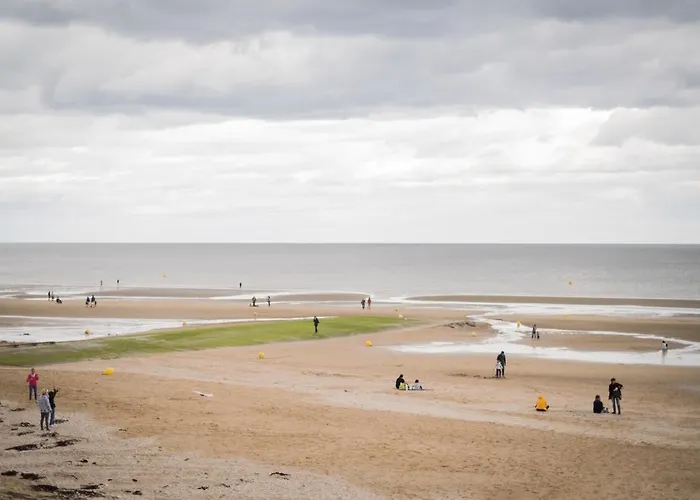 Cosy Chic Hyper-centre 4 Pers, 2 Bedrooms , 2 Sdb, Terrasse, Wifi Cabourg