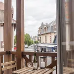 Cosy Chic Hyper-centre 4 Pers, 2 Bedrooms , 2 Sdb, Terrasse, Wifi アパート カブール