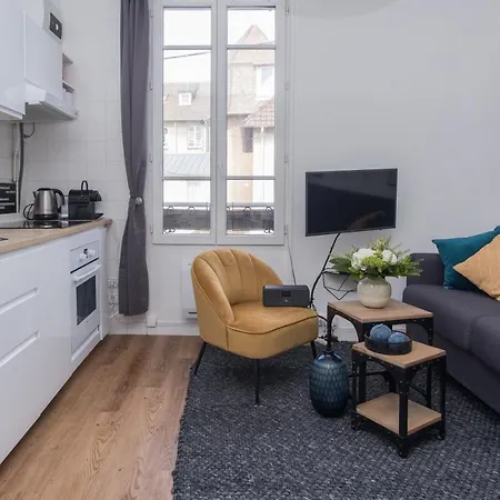 Cosy Chic Hyper-centre 4 Pers, 2 Bedrooms , 2 Sdb, Terrasse, Wifi Διαμέρισμα Cabourg