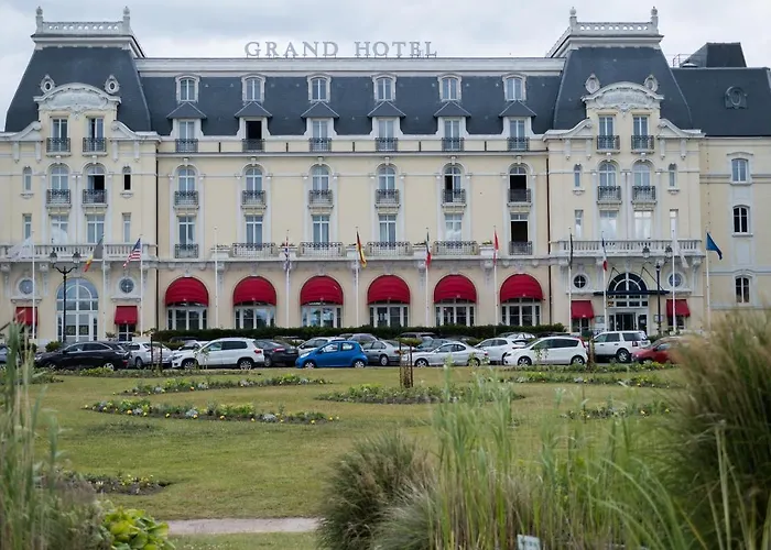 Cosy Chic Hyper-centre 4 Pers, 2 Bedrooms , 2 Sdb, Terrasse, Wifi Appartamento